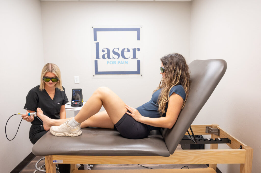 lasering of the foot treating neuropathy at laser for pain az